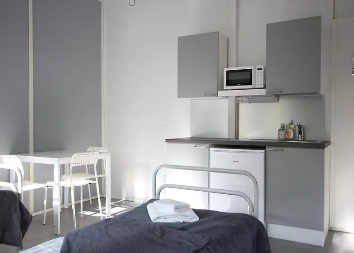 Forenom Private Rooms Espoo Kilo אכסניה *