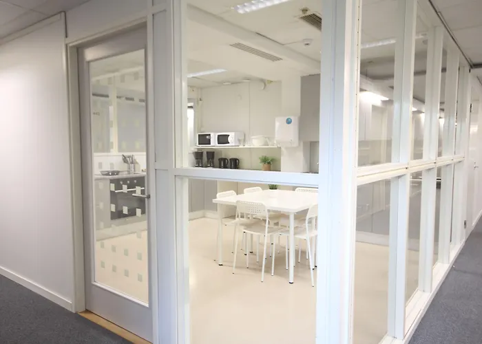 Forenom Private Rooms Espoo Kilo エスポー