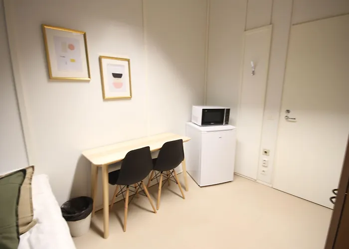 Forenom Private Rooms Espoo Kilo エスポー