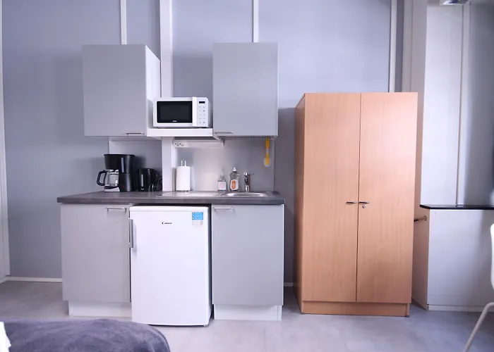 Forenom Private Rooms Espoo Kilo ホステル エスポー